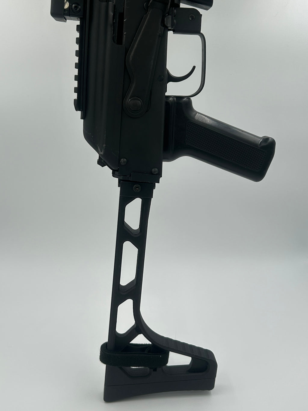 Vertical Picatinny Stock/Brace