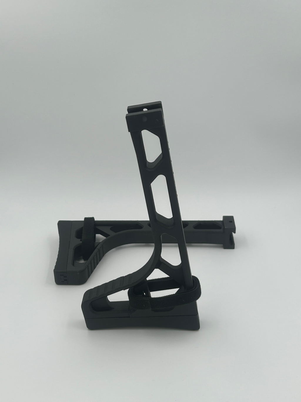 Vertical Picatinny Stock/Brace