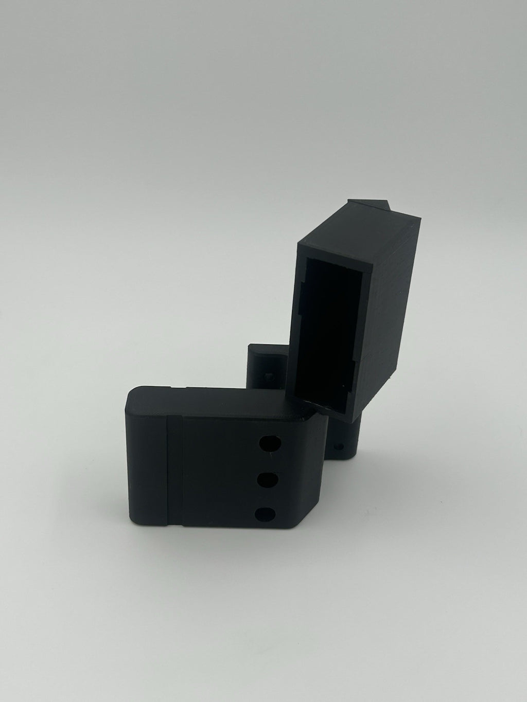 Wall Mount for AR15 and M4, Gun Rack, Rifle Storage, Black